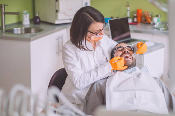 Best Emergency Tooth Extraction in Coats Bend, AL